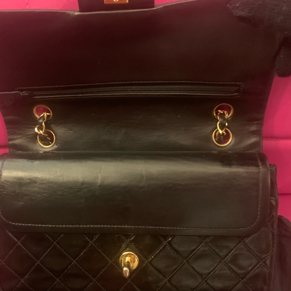 Authentic Vintage Chanel Double Flap - Picture 7 of 16